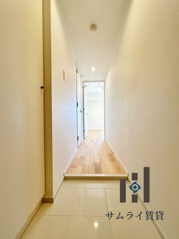 ＣＯＺＹ阿由知通の玄関