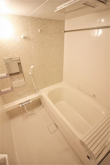 【浴室】 | ビューテラス（D-ROOM） | 他号室参考写真