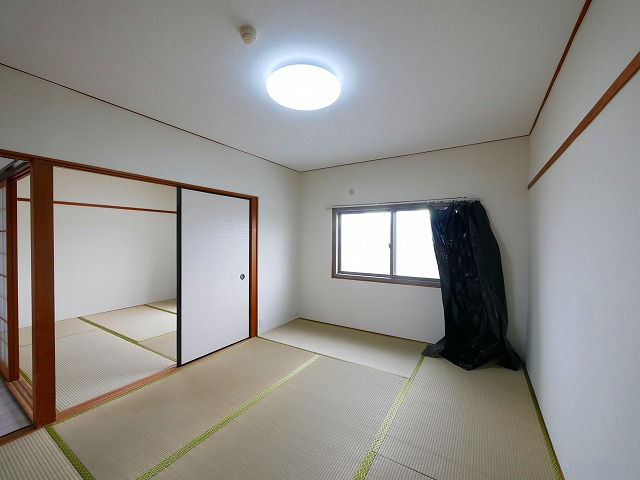 いせやハイツの和室