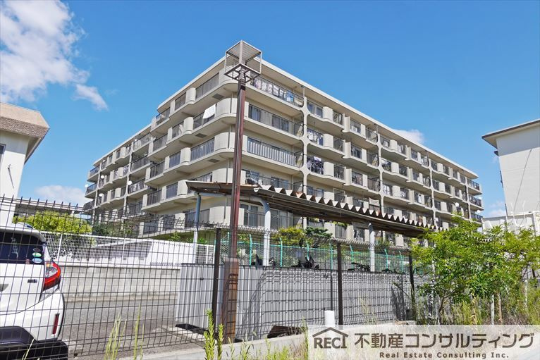 ルネ香枦園の外観