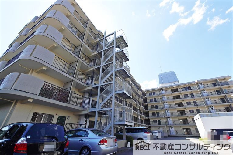 ルネ香枦園の外観