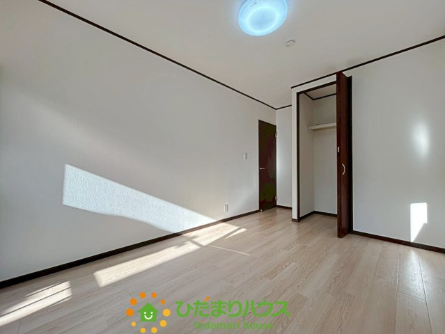 杉戸町清地６丁目　中古一戸建ての収納