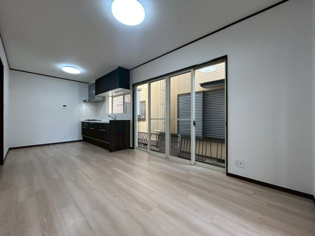 杉戸町清地６丁目　中古一戸建ての居間・リビング