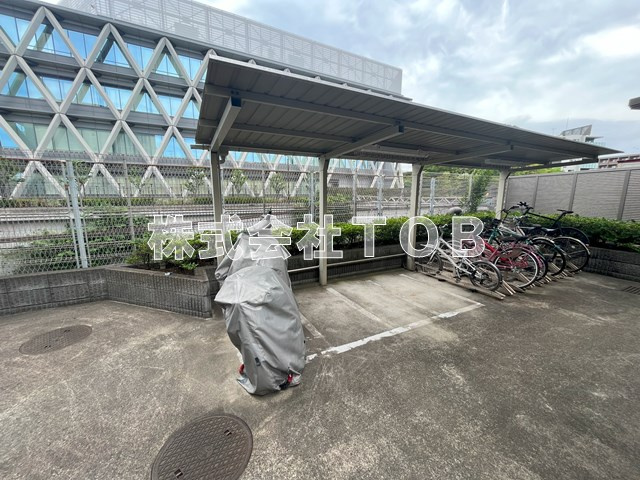 【その他共用部分】 | プラウドフラット仙川 | バイク置場