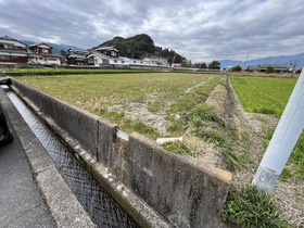 西条市小松町南川の売地の外観