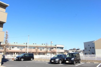  | アーバンクレスト Ａ | 物件北側・眺望（正面にあるのは幼稚園です）