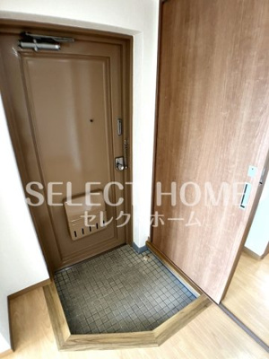 【玄関】 | シャトー南 | ゆったりとした玄関です