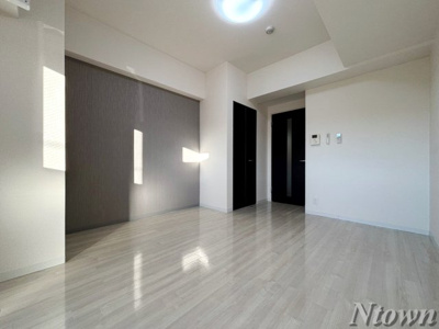 【居間・リビング】 | ロイヤルピジョンライズ | 居間です