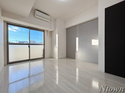 【居間・リビング】 | ロイヤルピジョンライズ | 使いやすいリビングです