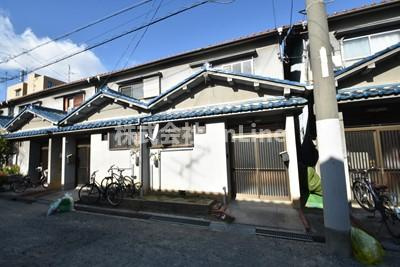 植田貸家の外観
