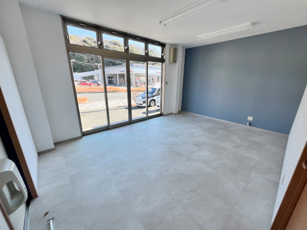 さなるの丘　貸事務所の内装