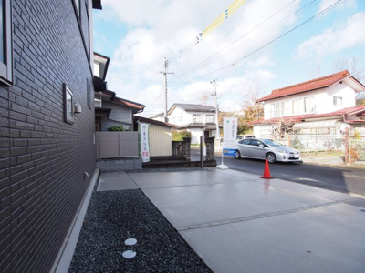 【駐車場】 | Blooming　Garden　笹谷堰堀　1号棟