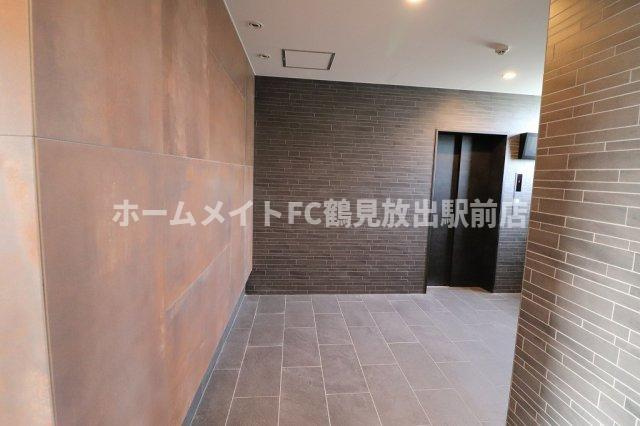 東大阪市高井田本通７丁目の賃貸マンションのロビー