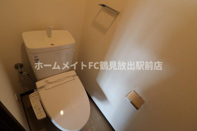 東大阪市高井田本通７丁目の賃貸マンションのトイレ