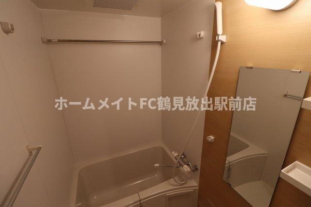 東大阪市高井田本通７丁目の賃貸マンションの浴室
