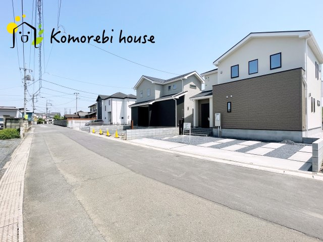 川島町下伊草　新築一戸建て　いろどりアイタウン　02の前面道路含む現地写真|前面道路含む現地写真です