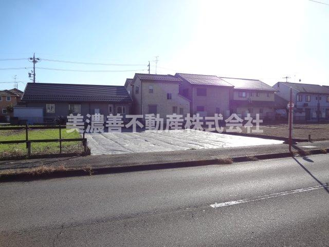 ６４４１１　岐阜市萱場東町8丁目 土地の外観