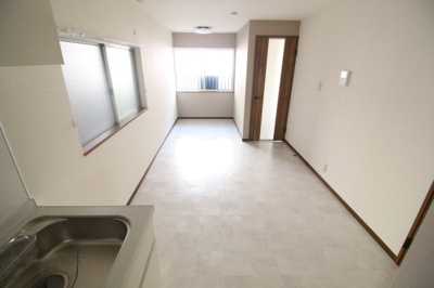 【居間・リビング】 | 長田天神町６丁目貸家