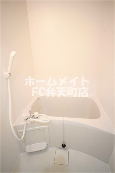 【浴室】 | ステイブルコート弁天町 | 日々の暮らしに欠かせないお風呂です