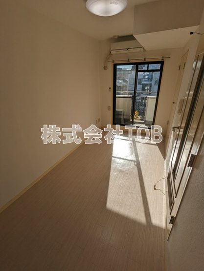 【居間・リビング】 | ダイホープラザ千歳烏山A棟