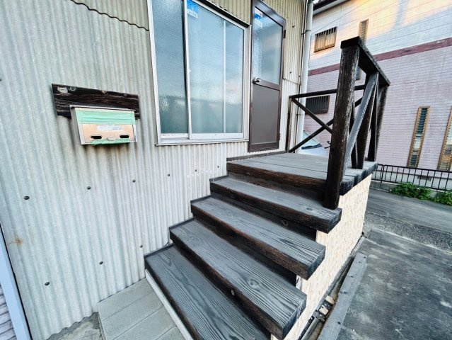 山町貸倉庫の外観