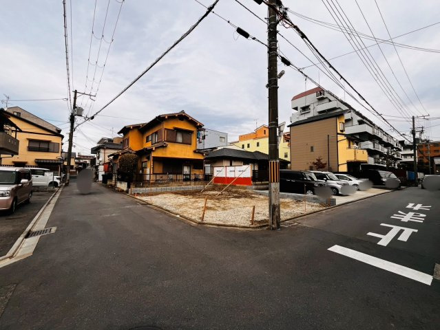 花園春日町の前面道路含む現地写真|周辺の雰囲気や駅までの距離など、ネットだけでは分からない情報をお伝えいたします♪