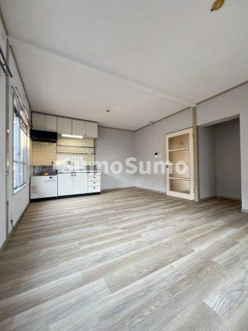 北﨑コーポの居間・リビング