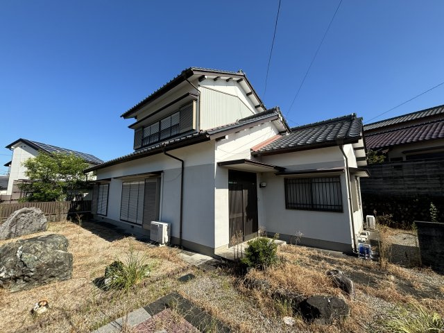 津市半田の画像