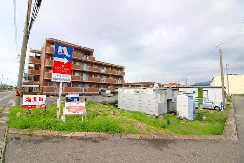 ■□淀江町佐陀売土地□■のその他|北側もマンションの駐車場になり圧迫感のない敷地になります。