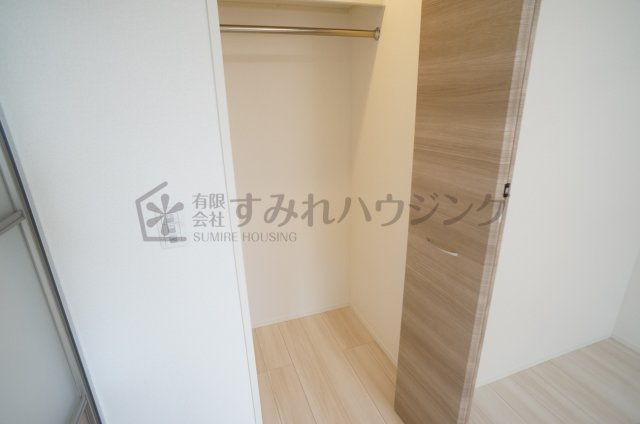 D-room昆陽北の収納|参考、同建物・反転間取りの号室