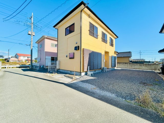 館林市青柳町の前面道路含む現地写真|前面道路6ｍ以上で閑静な住宅街◇