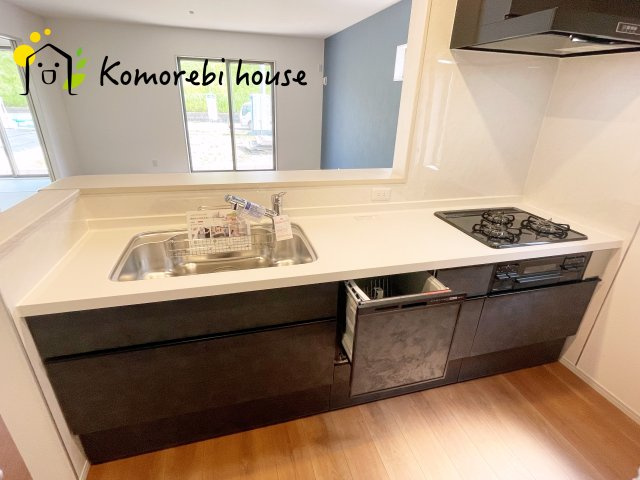 川島町下伊草　新築一戸建て　いろどりアイタウン　11のキッチン|キッチンでお料理をお楽しみください