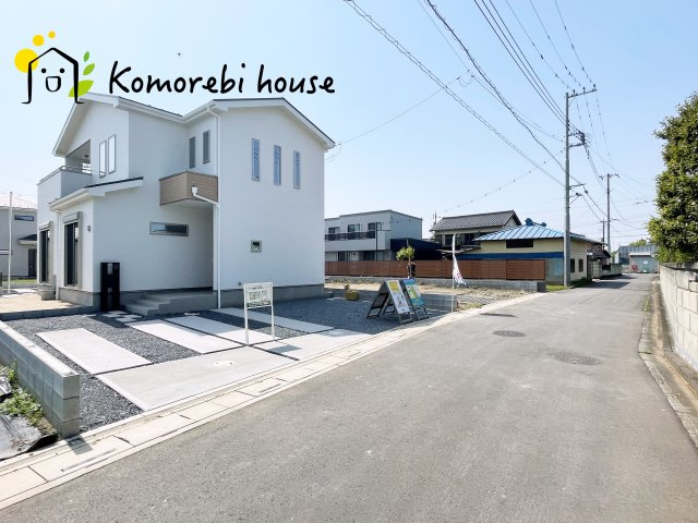 川島町下伊草　新築一戸建て　いろどりアイタウン　11の前面道路含む現地写真|前面道路含む現地写真です