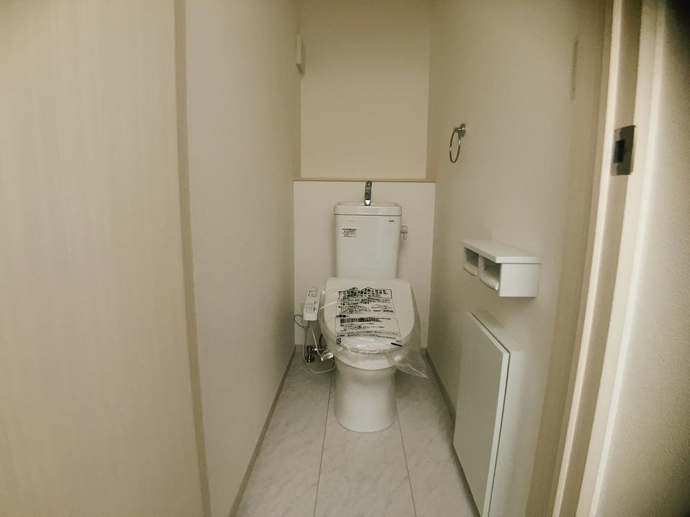 栃木市箱森町　新築戸建2のトイレ