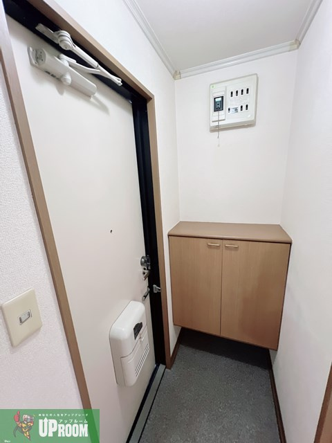 エヴァーグリーンの玄関