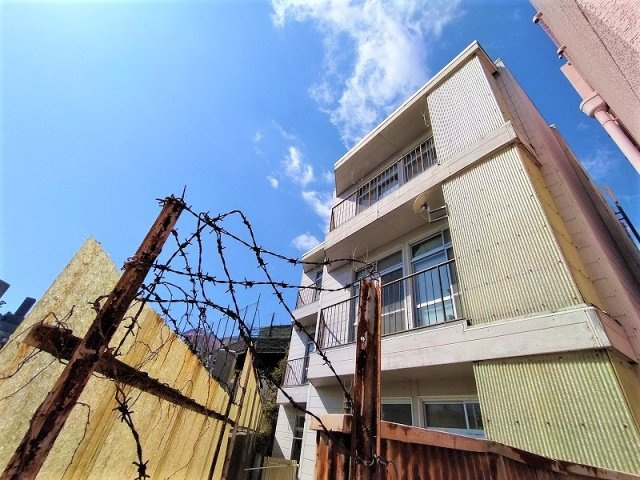 神戸市長田区西山町２丁目の賃貸マンションの外観