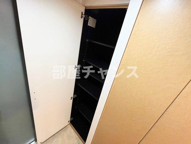 プレサンス鶴舞駅前ブリリアントの収納