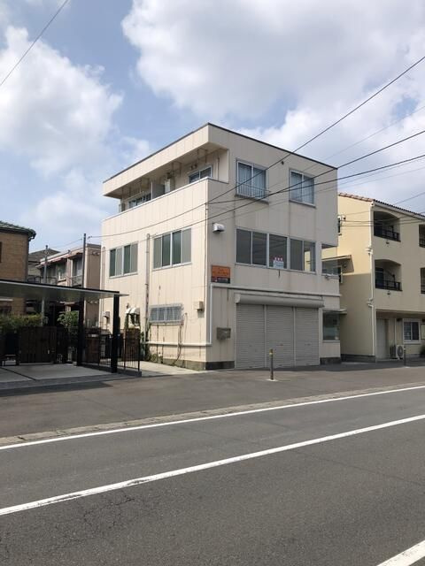 サンライズビルの外観