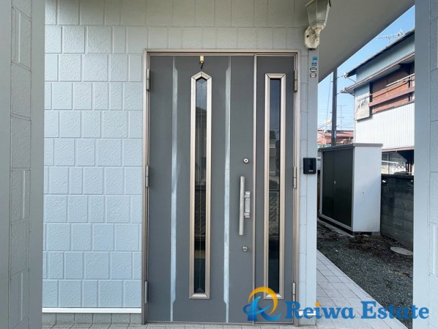 中古戸建　高座郡寒川町一之宮2丁目の玄関