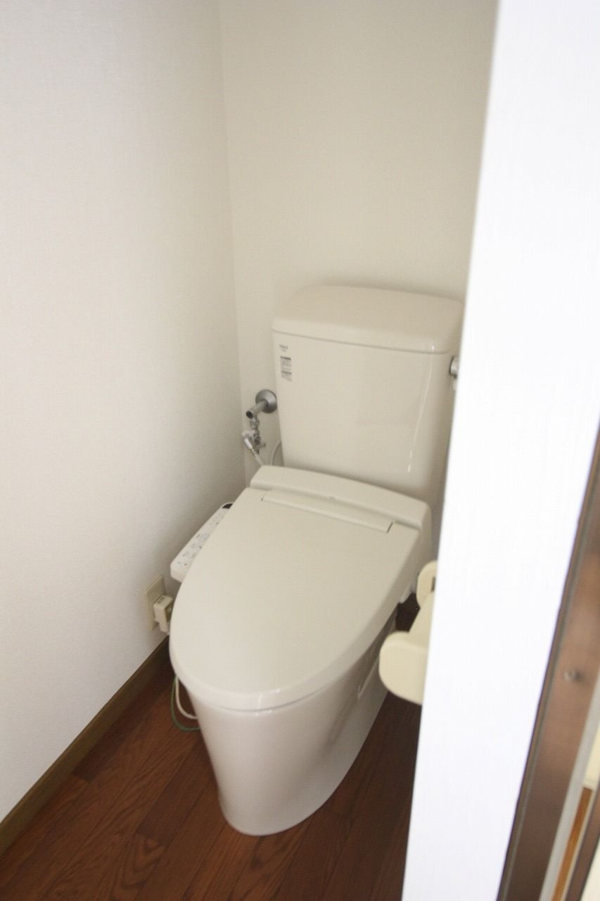 小山市東間々田２丁目のアパート|トイレ（2020年6月撮影）