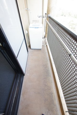 ミールズ新大阪　仲介手数料無料のバルコニー