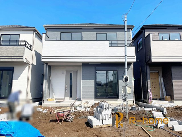 土浦市木田余東台I　新築戸建て　2号棟の外観|まもなく完成！実際の室内をご見学いただけます♪