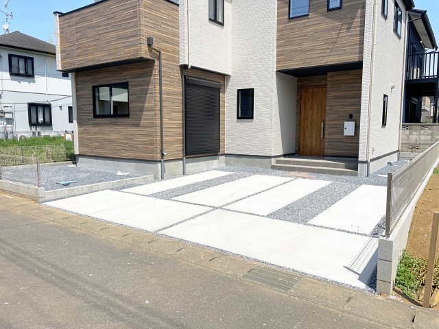 守谷市立沢4期　新築戸建て　1号棟の駐車場|カースペースは2台お停めいただけます♪