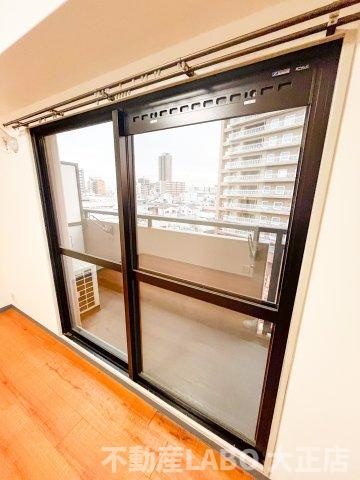 ハーバーライフ市岡のバルコニー