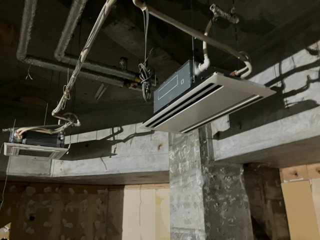 本町明大ビルの内装