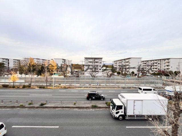 仁和寺本町BASE ガレージハウスの展望