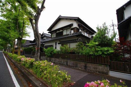 ■□錦海町2丁目中古戸建□■の外観|裏側にも接道があり、出入り可能です。
