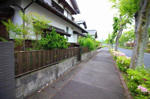 ■□錦海町2丁目中古戸建□■の前面道路含む現地写真|裏からも出来る事が可能です。