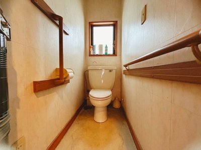 【トイレ】 | 小山市倉庫付き事務所兼住宅