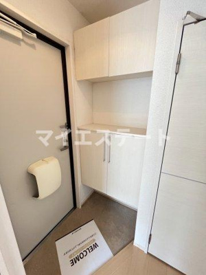 【玄関】 | フルール・プリムヴェール C